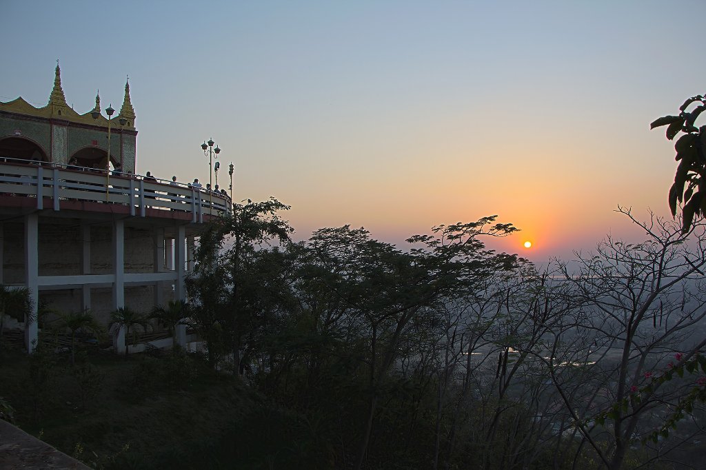 09-Sunset on Mandalay Hill.jpg